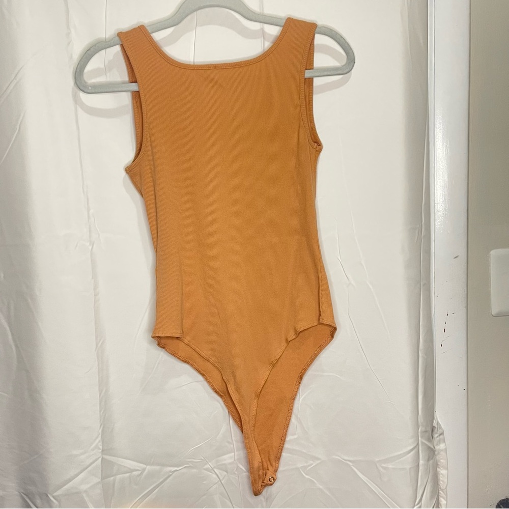 Ribbed bodysuit